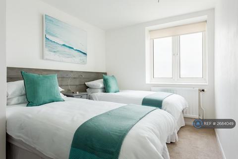 2 bedroom flat to rent, Tower Court, Bournemouth, BH2