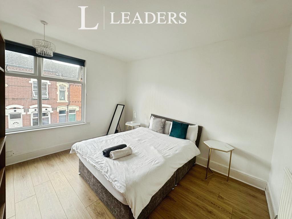 Bedroom (1)