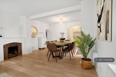 undefined, Castle Street, Surrey, RH1