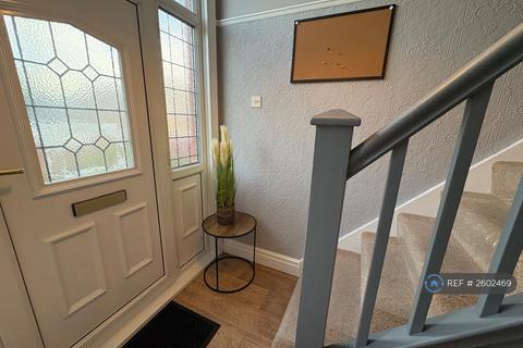 undefined, Field Road, Doncaster, DN8
