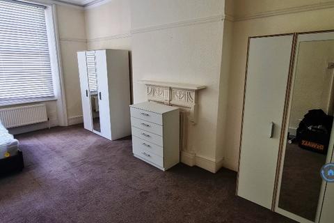 1 bedroom flat to rent, Crouch Hill, London, N8