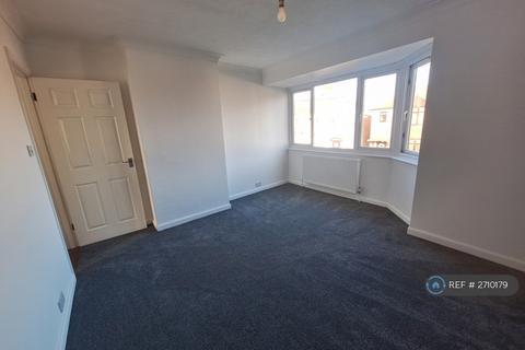 undefined, Holmside Avenue, Minster-On-Sea, ME12