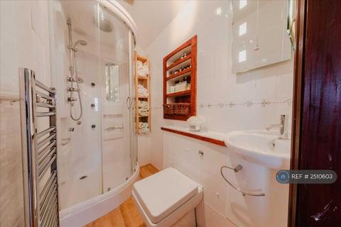 undefined, Little London, Deanshanger, Milton Keynes, MK19