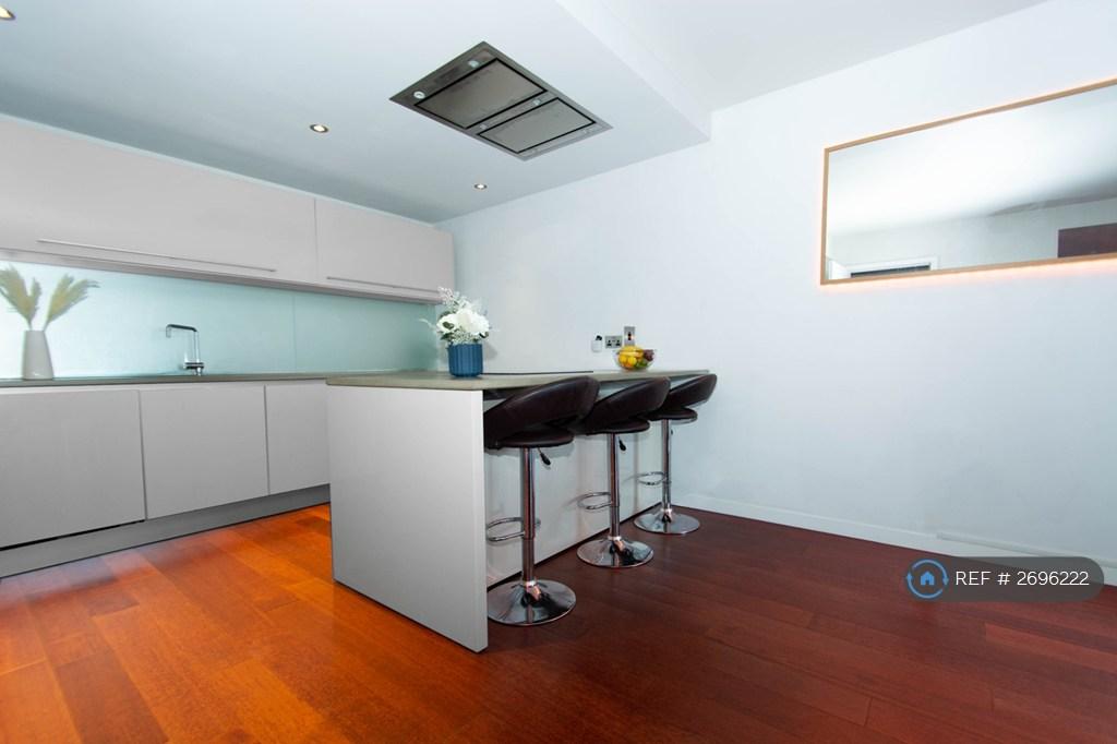 Kitchen/Living Room