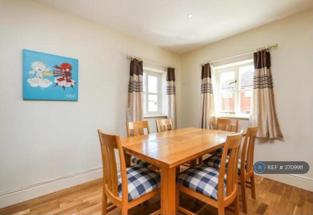 Open Plan Dining Area