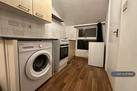 undefined, Belgrade Road, London, N16