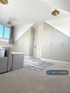 1 bedroom in a house share to rent, Oxhawth Crecent, Petts Wood, BR2