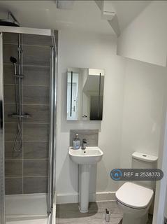 2 bedroom semi-detached house to rent, Copper Beech Court, Leeds, LS16