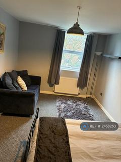 1 bedroom in a house share to rent, Walerand Road, London, SE13