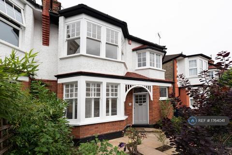 4 bedroom semi-detached house to rent, Limes Avenue, London, N12