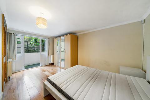 undefined, Cathcart Hill, London, N19