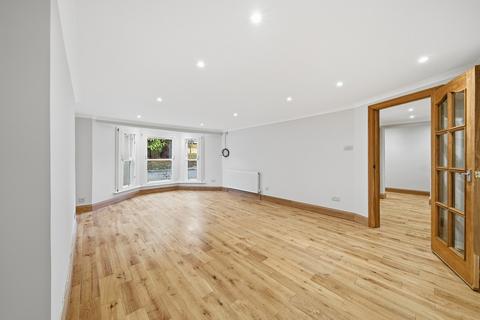 undefined, Cathcart Hill, London, N19