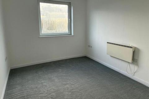 undefined, Wooldridge Close, Feltham, Middlesex, tw14 8bf