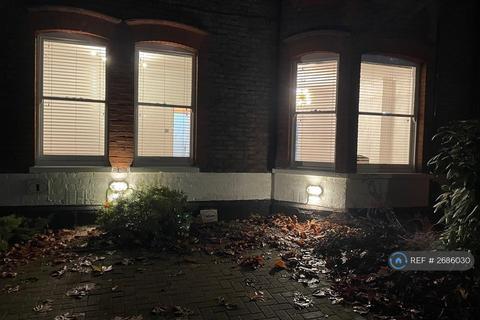undefined, Stately Court, Luton, LU3