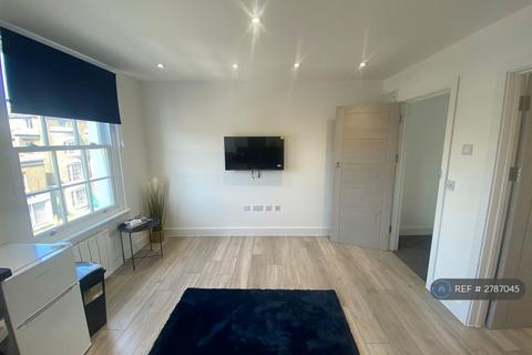 1 bedroom flat to rent, Parrock Street, Gravesend, DA12