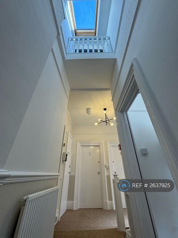 Flat 1 Landing