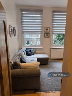 2 bedroom flat to rent, Auriol Road, London, W14