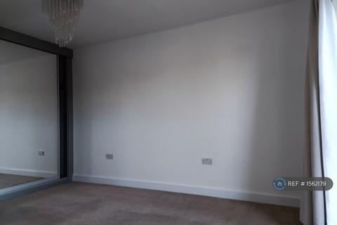 undefined, Holts Crest Way, Leeds, LS12