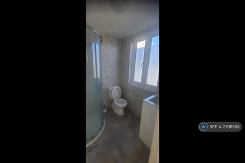 undefined, College Road, Cheshunt, Waltham Cross, EN8