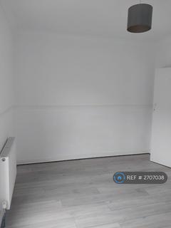undefined, Virginia Crescent, Hull, HU5