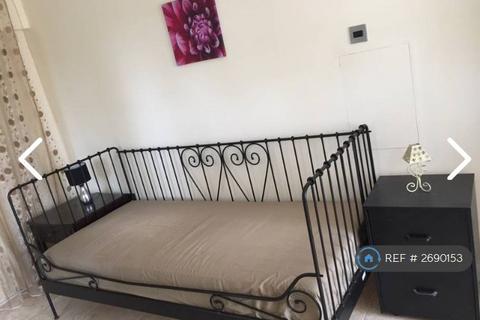 undefined, Kingfisher Close, Harrow Weald, Harrow, HA3