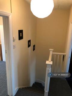 2 bedroom flat to rent, East Lane, Wembley, HA9