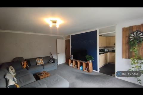 2 bedroom flat to rent, Cornsland Court, Brentwood, CM14