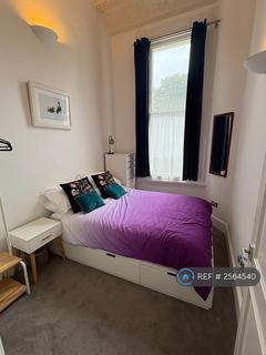 2 bedroom flat to rent, Cambridge Road, Brighton, BN3