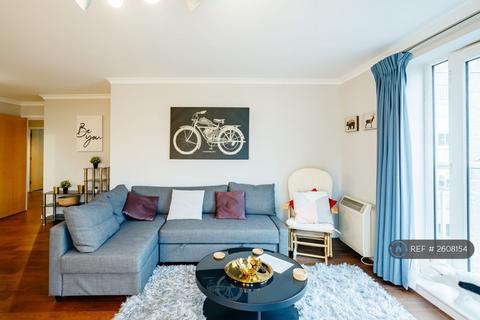 2 bedroom flat to rent, Millennium Drive, London, E14