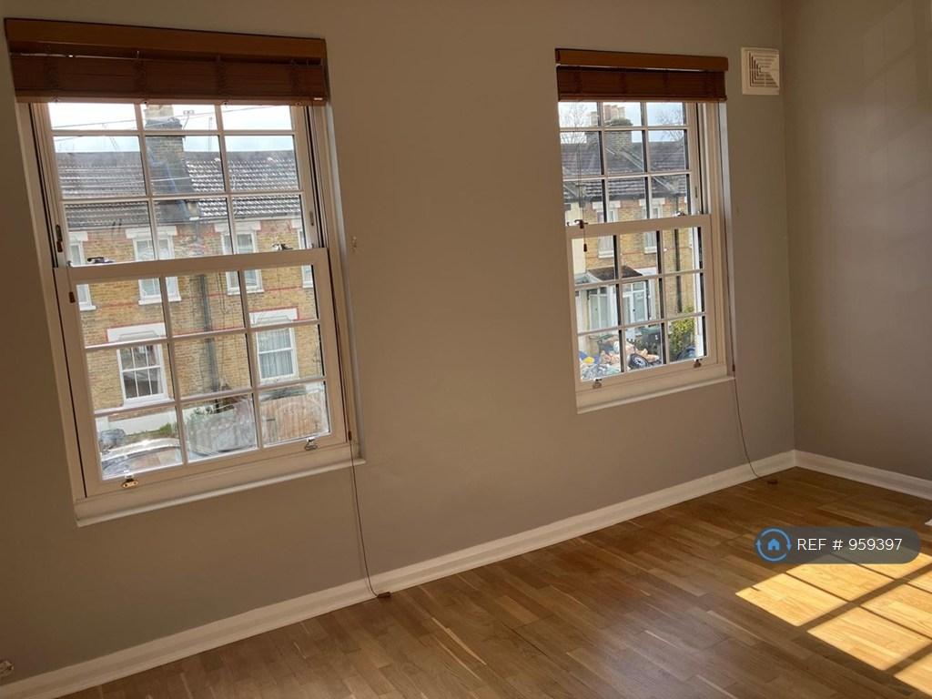 Front Bedroom