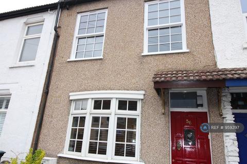 2 bedroom terraced house to rent, Glendish Road, London, N17
