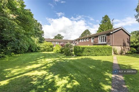 undefined, Stoke Poges, Stoke Poges, SL2