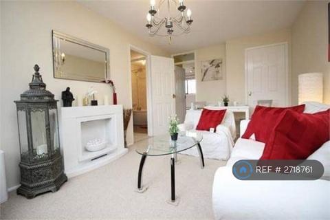 undefined, Clay Hill, Milton Keynes, MK8