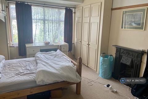 undefined, London, London, SW18