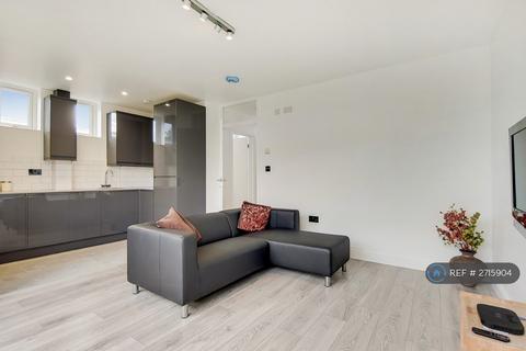 1 bedroom flat to rent, Virginia Walk, London, SW2