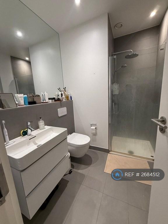 En Suite Bathroom
