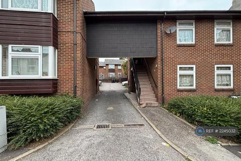 undefined, Salisbury Road, Luton, LU1