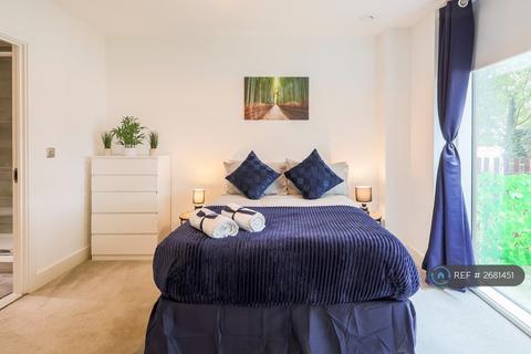 undefined, North Woolwich Road, London, E16