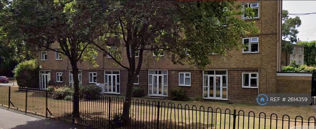 Exterior/Communal Gardens