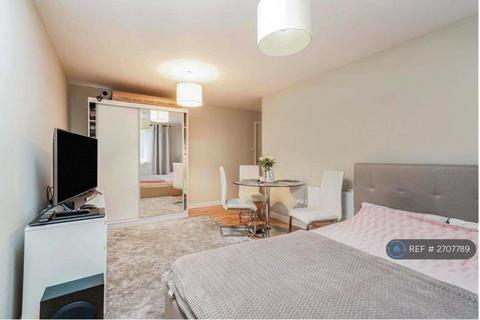 1 bedroom flat to rent, Jack Clow Road, London, E15