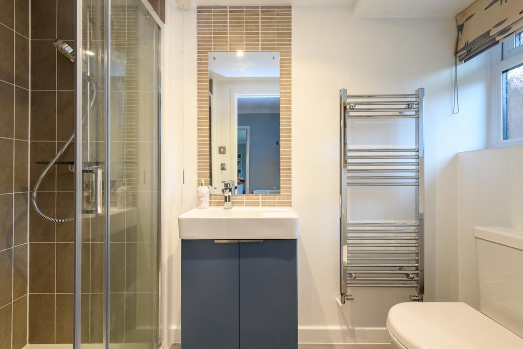 Groundfloor Shower Room