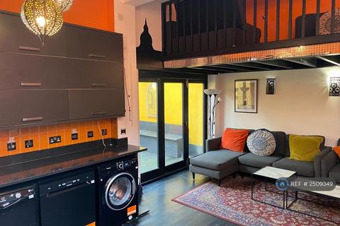 5 bedroom semi-detached house to rent, George Street, Brighton, BN2