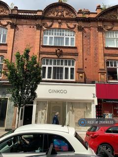 2 bedroom flat to rent, Stamfgrd New Road, Altrincham, WA14