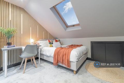 undefined, St. Mildreds Road, London, SE12
