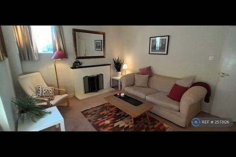 2 bedroom flat to rent, Nightingale Lane, Clapham, SW12