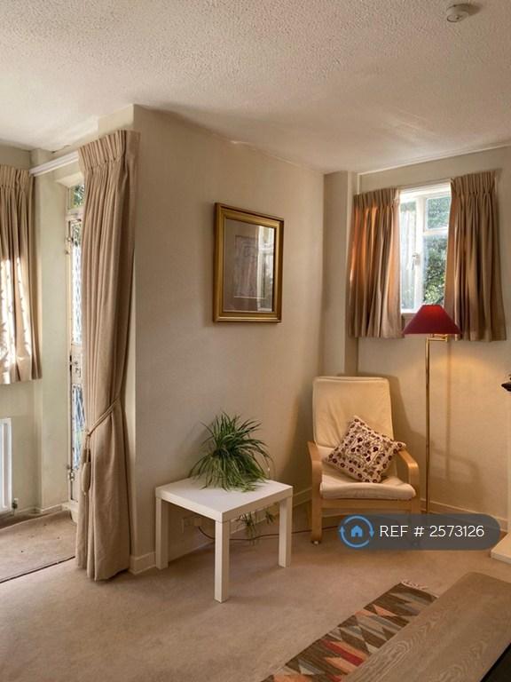Sitting Room 3
