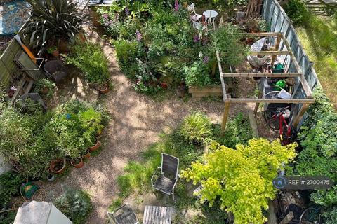 undefined, Coldharbour, London, SW9