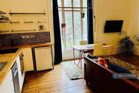 undefined, Coldharbour, London, SW9