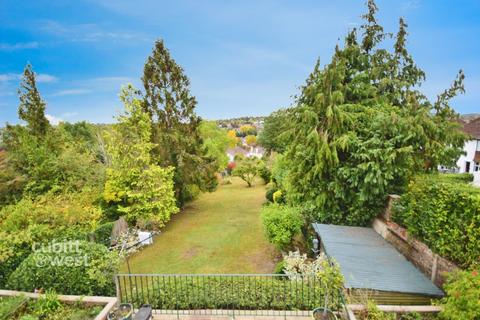 undefined, Wyvern Road Purley CR8