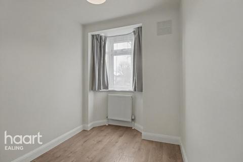 undefined, Cleveley Crescent, LONDON